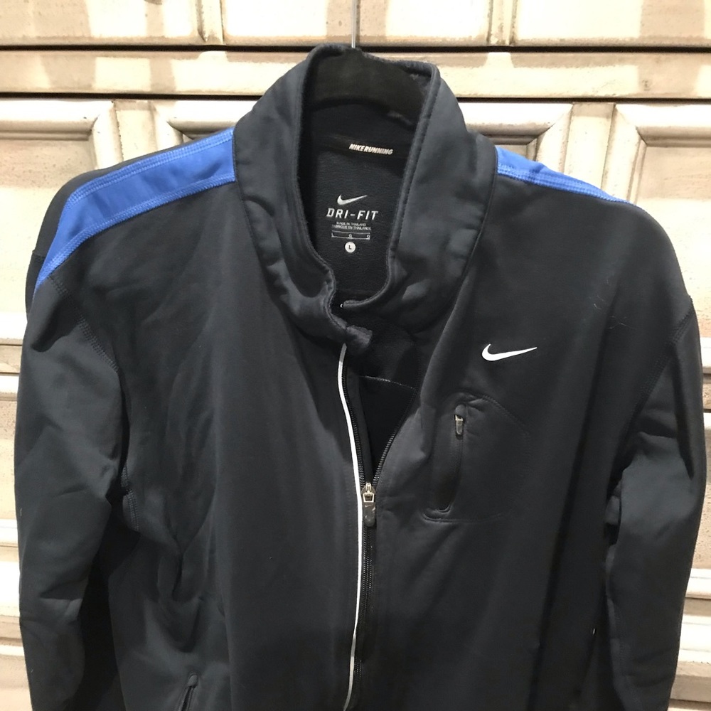 Nike Dri Fit Large Running Jacket
